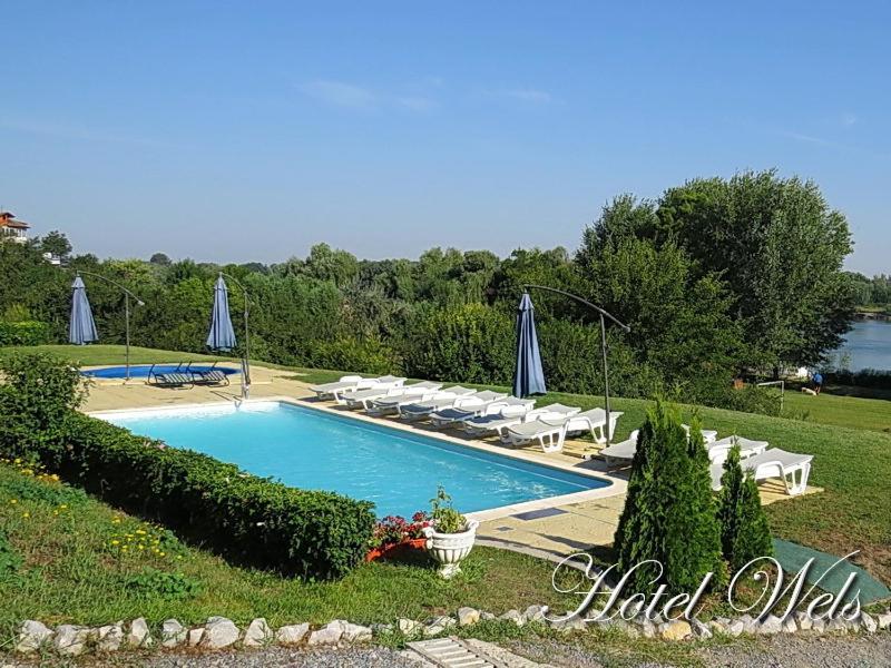 Hotel Wels Baltenii de Sus Экстерьер фото